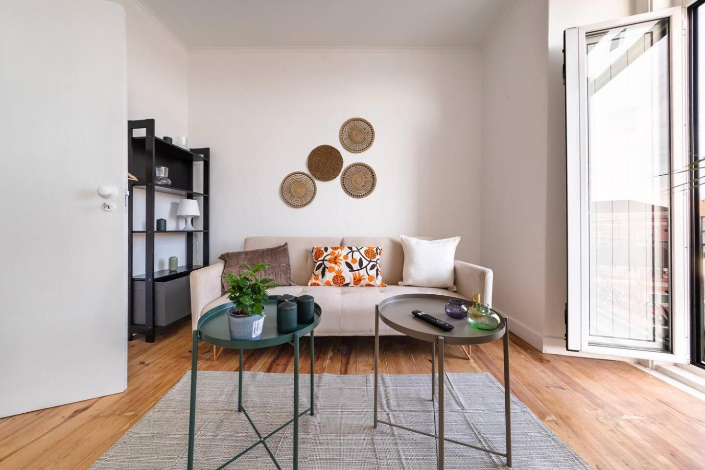 Riverfront Elegance 41Br Spacious Retreat Apartment *
