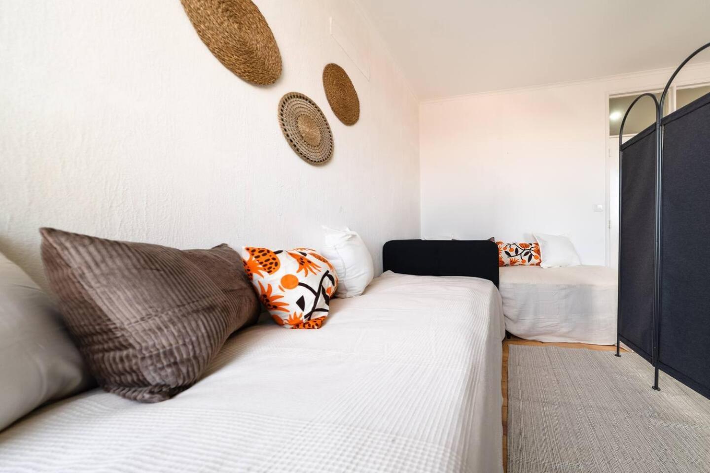Riverfront Elegance 41Br Spacious Retreat Lisbon